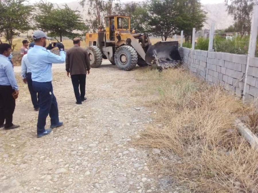 چهار ساخت و ساز غیرمجاز در عرصه درجه یک محوطه باستانی شهر ارجان با حکم قضائی تخریب شد