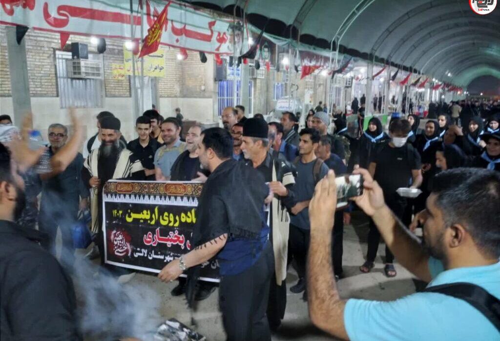 همنوایی بختیاری ها با کاروان اربعین حسینی