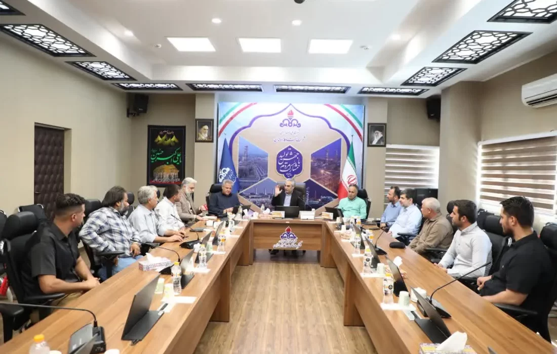 مراسم تجلیل از عوامل رفع نشتی خطوط لوله شرکت نفت و گاز اروندان برگزار شد