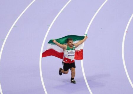 پرداخت پاداش ۶۰۰ میلیون تومانی صادق بیت‌سیاح