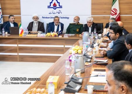 نیازمند مسیرهای میان‌بر در تكنولوژی و اقتصاد هستیم