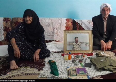 مادر شهید امیر شاهوارپور به فرزند شهیدش پیوست