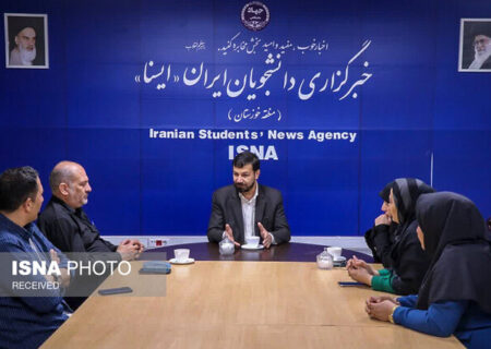 اصحاب رسانه باید تلاش کنند چهره خوبی از خوزستان نشان داده شود