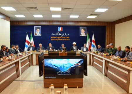 نشست هم‌اندیشی مدیران ارشد آبادان و خرمشهر به دعوت دکتر خانزادی / آغاز حرکت منسجم برای توسعه پایدار منطقه اروند