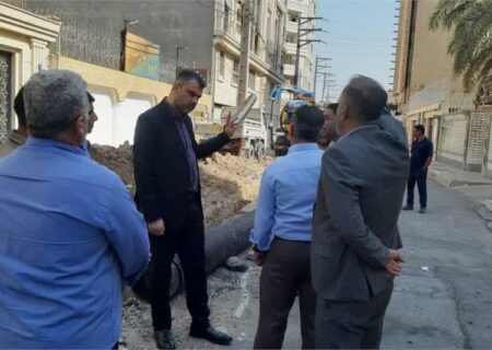 اجرای اقدامات پیشگیرانه برای کمک به دفع آب‌های سطحی در نقاط بحرانی شهر