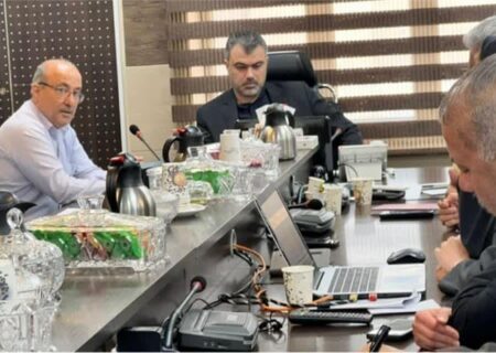 نشست مدیرعامل شرکت آب و فاضلاب اهواز با حوزه معاونت خدمات مشترکین و درآمد برگزار شد