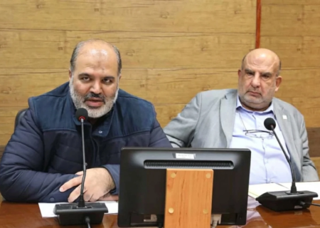 مدیرعامل گروه مالی سپهر صادرات در آیین تکریم و معارفه مدیرعامل توسعه نیشکر: نیروی انسانی، سرمایه راهبردی توسعه نیشکر است/ نیشکر الگویی موفق از تولید و سوددهی در کشور است