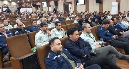 جلسه‌ی ویژه آموزشی کمیته‌ی عالی راهبری شرکت فولادخوزستان برگزار شد