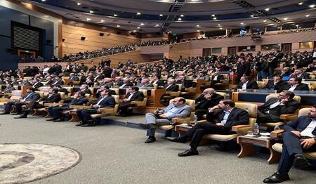 حضور و مشارکت پالایش گاز هویزه خلیج‌فارس در سومین نمایشگاه ایران پتروکم