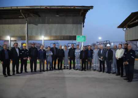 در نخستین روز سال ۱۴۰۵ انجام شد؛ دیدار نوروزی مدیرعامل مناطق نفت‌خیز جنوب با كاركنان خط مقدم تولید