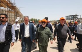 استاندار: آینده صنعت پتروشیمی روشن است/ تداوم تولید در خوزستان با وجود حملات دشمن