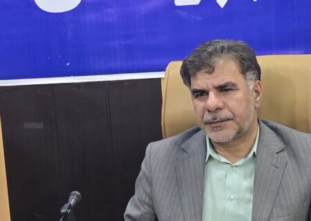 رئیس دانشگاه علوم پزشکی دزفول در جمع اصحاب رسانه؛ از اجرای طرح پزشک خانواده برای پوشش ۳۰۰ هزار نفری جمعیت دزفول با هدف کاهش هزینه‌های درمان و دارو از شهریور ماه خبر داد.